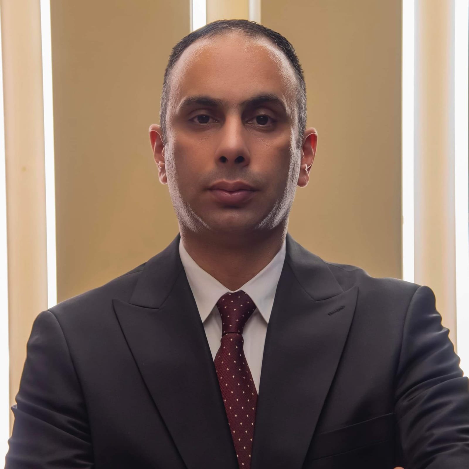 إدارة الدولة .. هل ينجح بمسك العصا من المنتصف؟