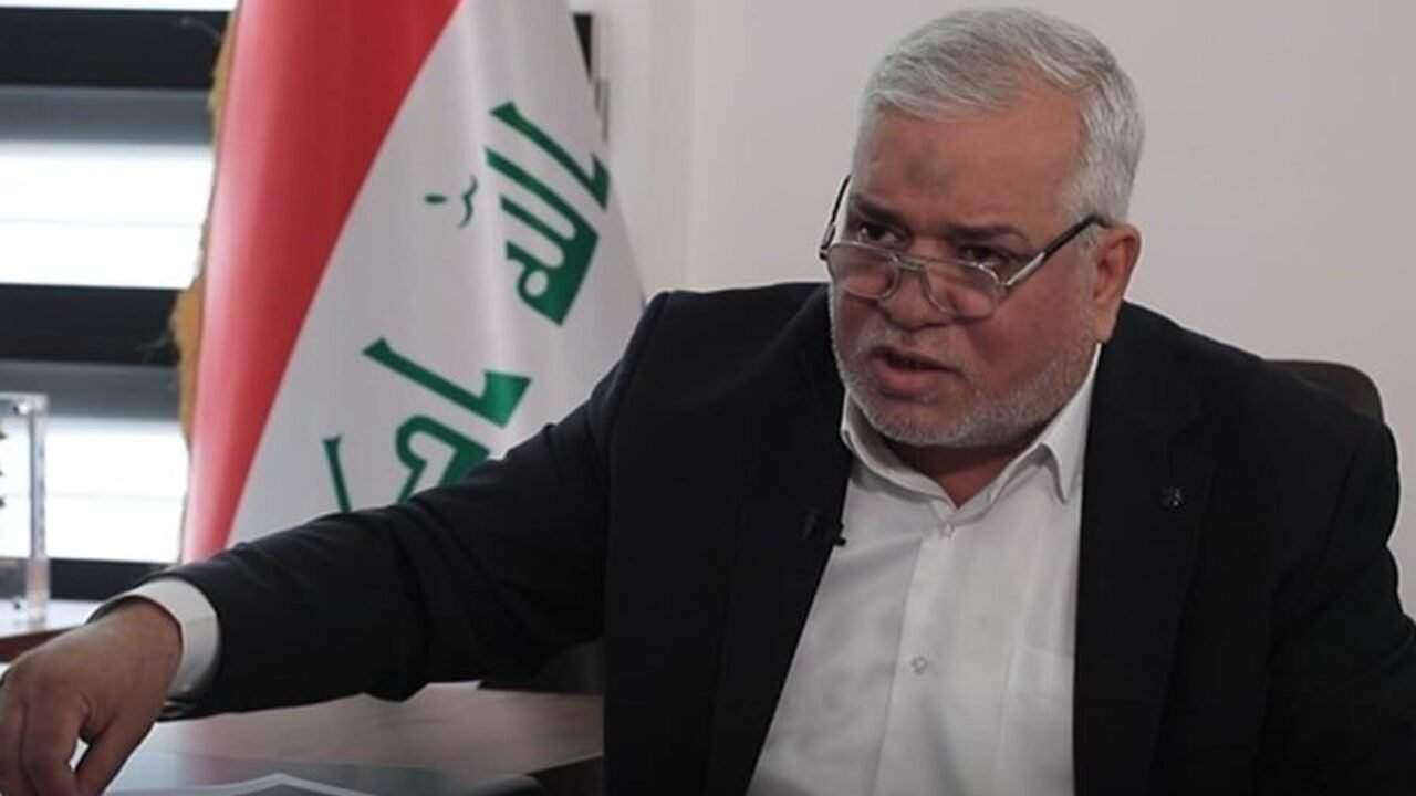 الدولار بانتظار مفاوضات واشنطن: الاستقرار او الصعود صوب الـ200 الف دينار