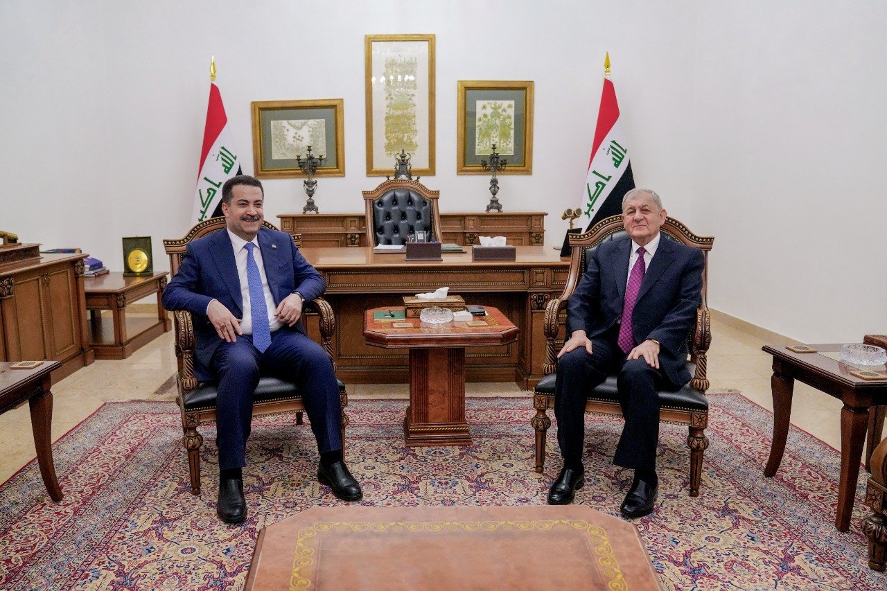 رئيس الجمهورية يستقبل رئيس مجلس الوزراء ويبحثان التطورات العامة على الصعيد الوطني وأهمية المضي في تنفيذ البرنامج الوزاري