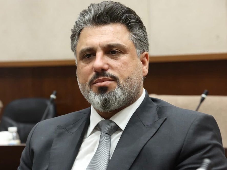 بالصورة.. إعتزال محامي ليث الدليمي عن القضية!