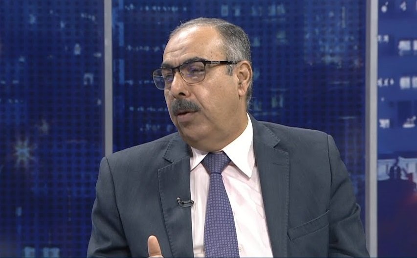 أكاديمي يحذّر من تفريغ الشهادات العليا من قيمتها العلمية ويدعو إلى ستراتيجية إصلاح شاملة