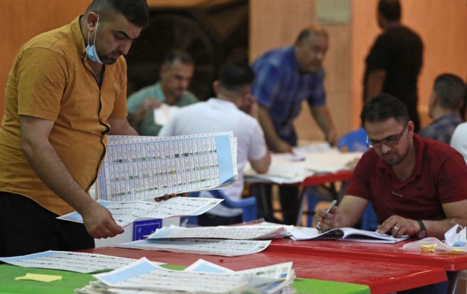 تحالف الزرفي: المال السياسي يلتهم نزاهة الانتخابات و “بورصة” لبيع الأصوات