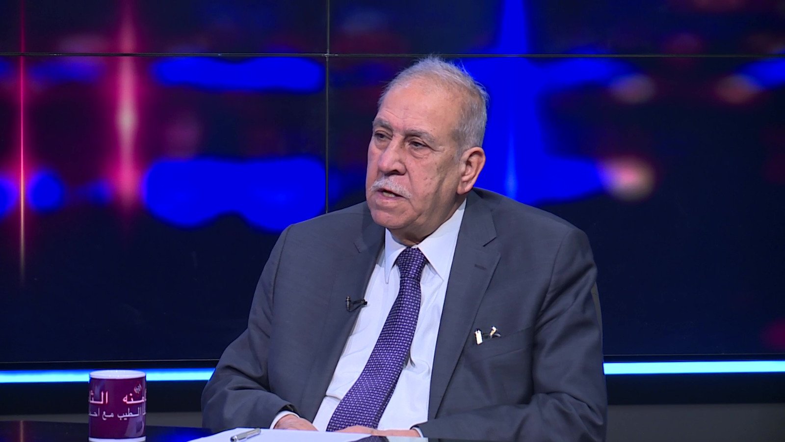 مختصون يحذرون من إدارة المناصب بالوكالة.. لماذا يفضلها رئيس السلطة التنفيذية؟