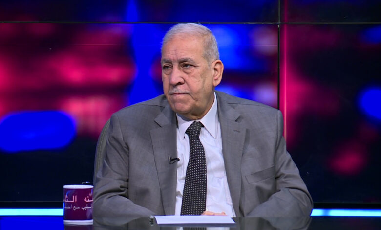 وائل عبد اللطيف