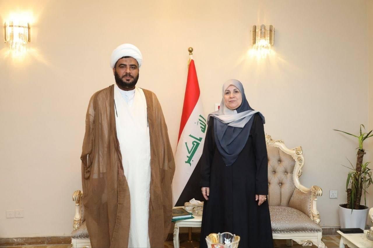 لأول مرة.. وكيل السيستاني في بغداد للقاء نائب عن تحالف مثنى السامرائي (صورة)
