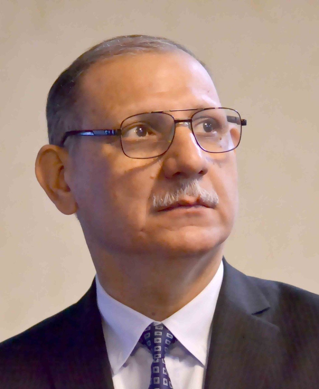 “طرح جملة أسباب”.. تحليل عراقي يستبعد تصاعد الحرب في لبنان إلى مستوى الصِدام