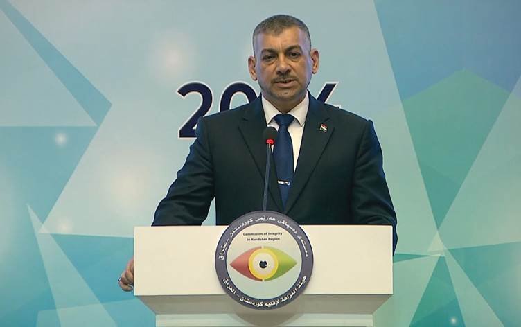 دعوة إلى البرلمان للتحرك إثر دفعة اتهامات أصدرها رئيس هيئة النزاهة