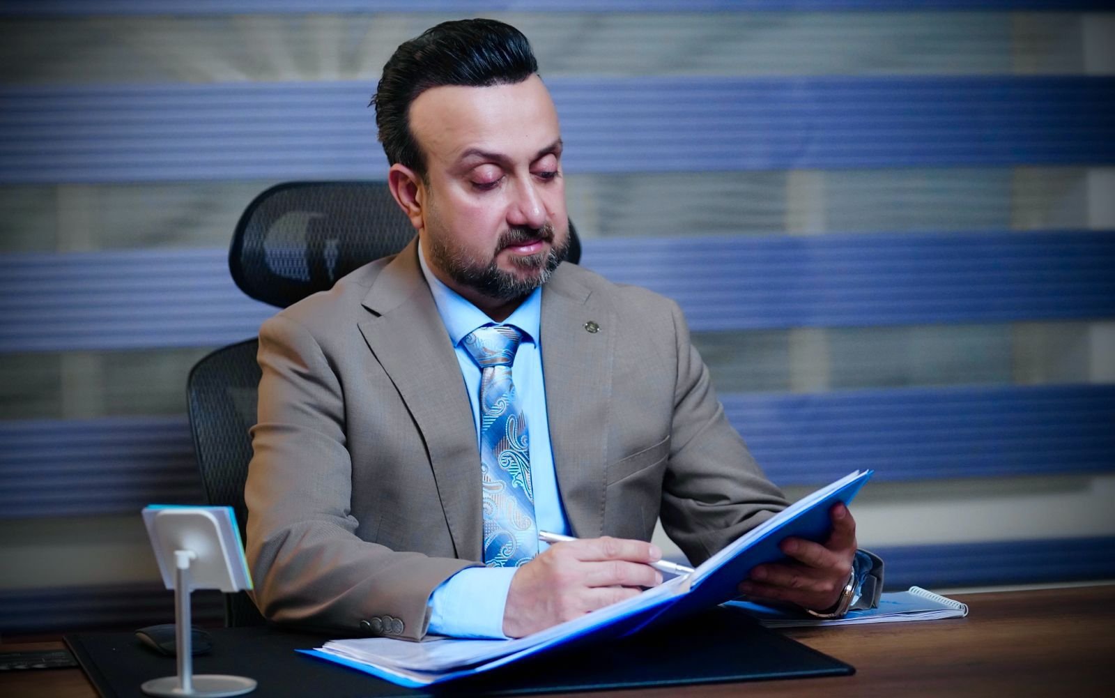 المأسسة والتكلسات السياسية!؟