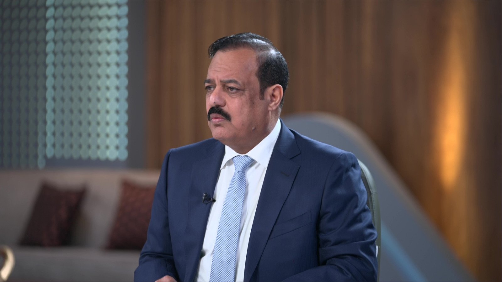 الزوبعي: “إدارة الدولة” أضعف البرلمان.. وسجن نور زهير ليس الخيار الأفضل