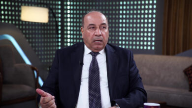 طالب اليساري