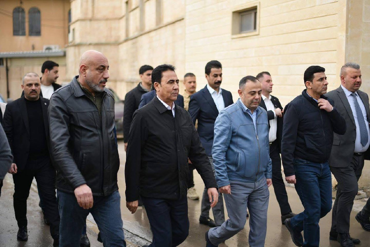 محافظ نينوى بين الناس… جولات ميدانية يومية تعزز الثقة وتحقق رضاً شعبياً واسعاً