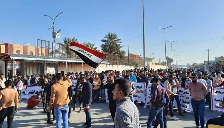 “الخريجون بلا وظائف”.. صرخة من نائب: الرواتب “اليدوية” تحمي الفضائيين!