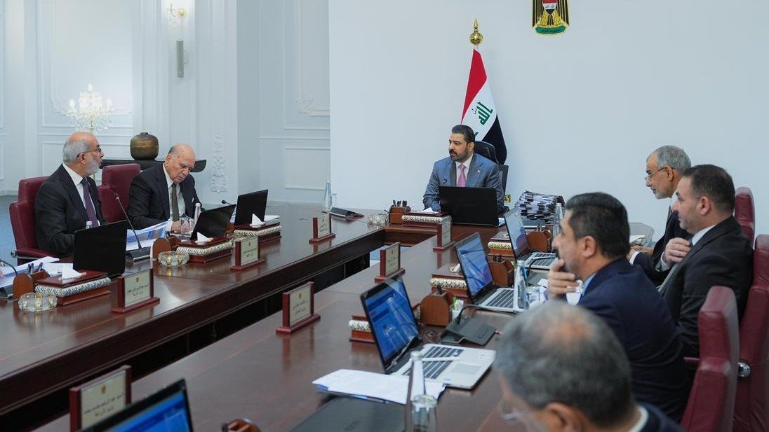 أكاديمي لـ”جريـدة”: الحكومة لن تتجه إلى الاستقالة.. وبغداد أمام استحقاقات دولية معقدة