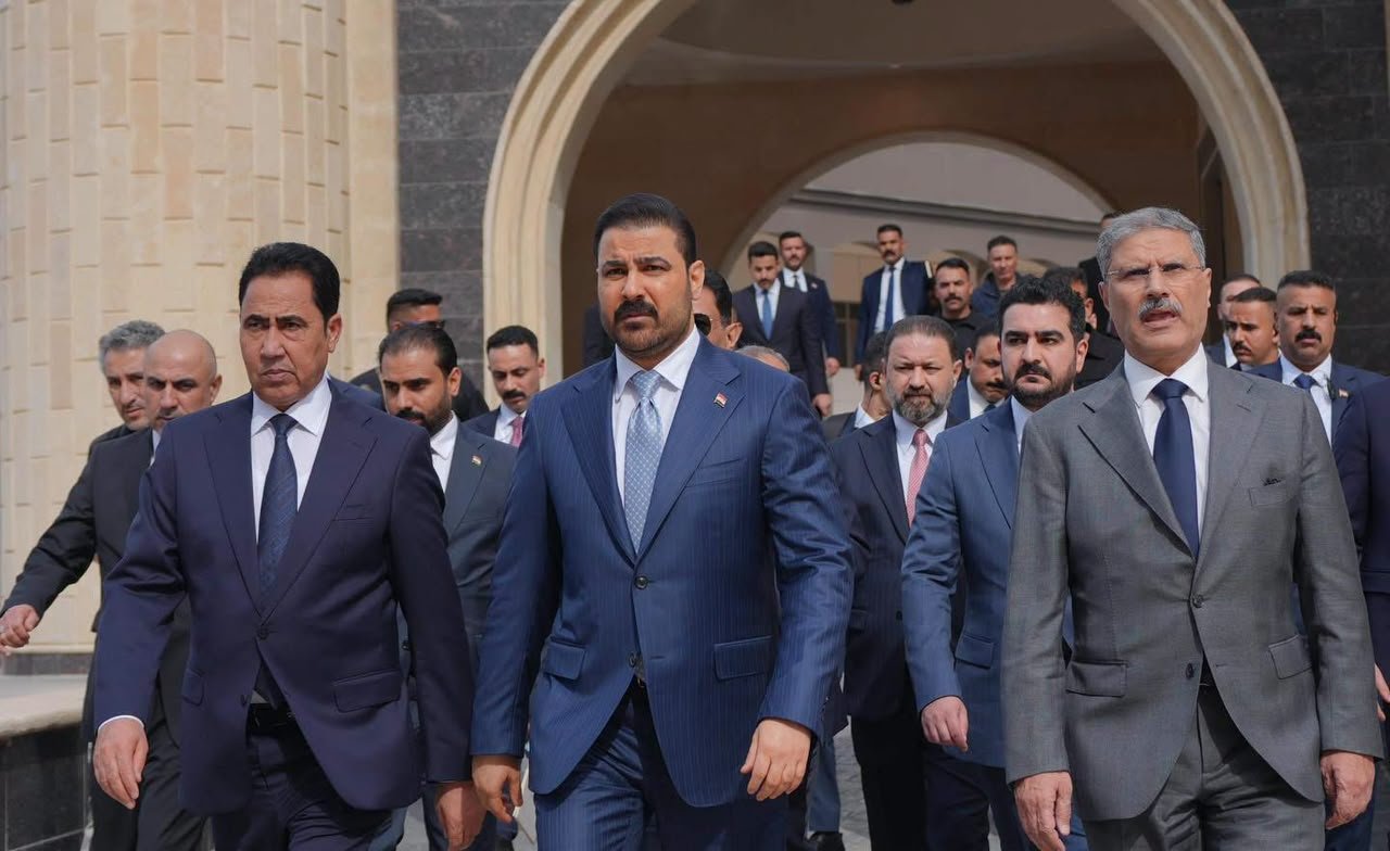 الزيدي من نينوى: ماضون بالخطط التنموية ومواجهة الفساد والمضاربة بأسعار الصرف
